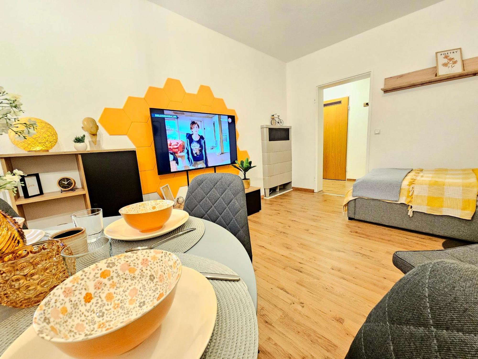 Fewo Honey, Ganze Ferienwohnung Mit 3 Schlafzimmern, Waschmaschine,Businesswohnung, Monteurzimmer Salzgitter Exteriör bild